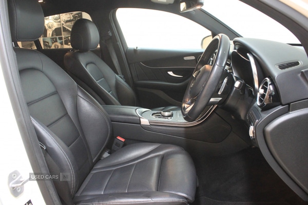 Used Mercedes-Benz GLC 2019 for sale - 76976977: Photo 35