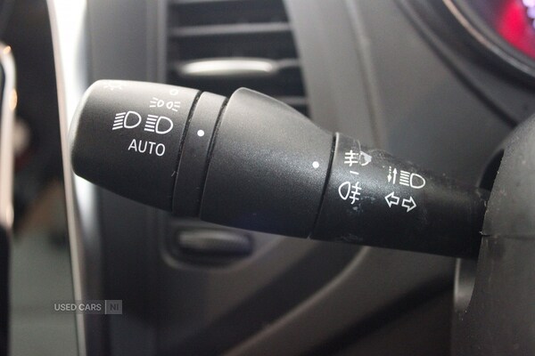 Used Renault Captur 2019 for sale - 76179915: Photo 23