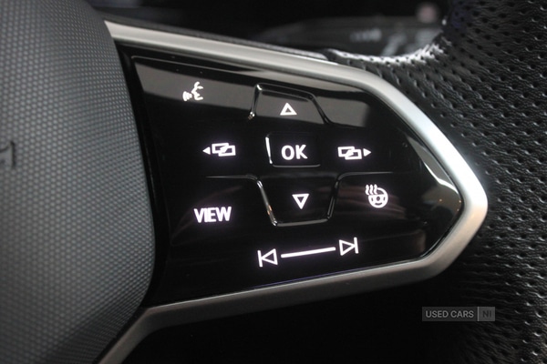 Used Volkswagen Golf 2024 for sale - 76634363: Photo 32