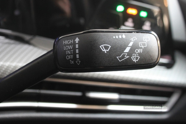 Used Volkswagen Golf 2024 for sale - 76634363: Photo 34