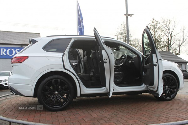 Used Volkswagen Touareg 2023 for sale - 77292288: Photo 35