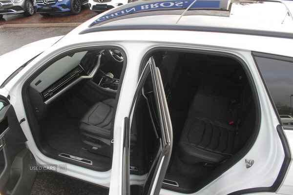 Used Volkswagen Touareg 2023 for sale - 77292288: Photo 41