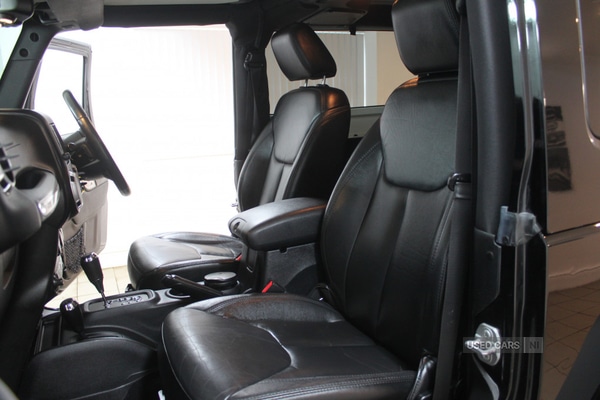 Used Jeep Wrangler 2015 for sale - 76271335: Photo 30