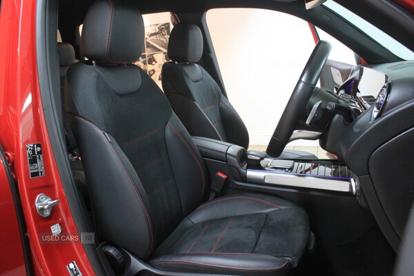 Used Mercedes-Benz GLB 2023 for sale - 76899951: Photo 22