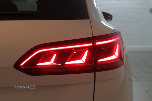 Used Volkswagen Touareg 2022 for sale - 76228604: Photo 27