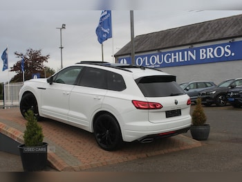 Used Volkswagen Touareg 2022 for sale - 76228604: Photo 3