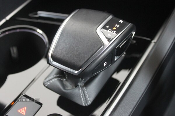 Used Volkswagen Touareg 2022 for sale - 76228604: Photo 40