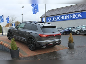 Used Volkswagen Touareg 2024 for sale - 76474315: Photo