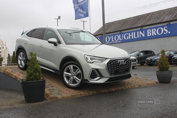 Used Audi Q3 2020 for sale - 77840196: Photo 2