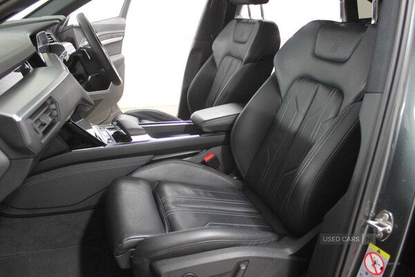 Used Audi e-tron 2021 for sale - 77132388: Photo 38