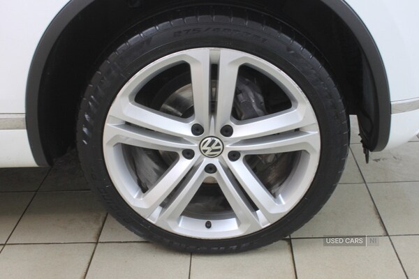 Used Volkswagen Touareg 2017 for sale - 76486147: Photo 17