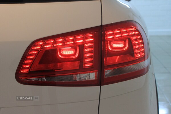 Used Volkswagen Touareg 2017 for sale - 76486147: Photo 22