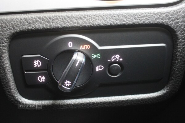 Used Volkswagen Touareg 2017 for sale - 76486147: Photo 35