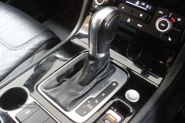 Used Volkswagen Touareg 2017 for sale - 76486147: Photo 36