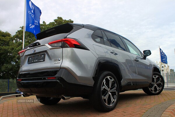 Used Toyota RAV4 2023 for sale - 76021290: Photo 10