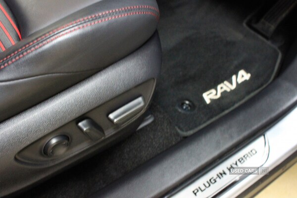 Used Toyota RAV4 2023 for sale - 76021290: Photo 34