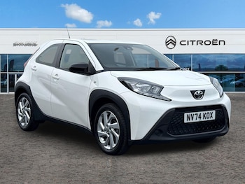 2024 - 1.0 VVT-i Pure 5dr