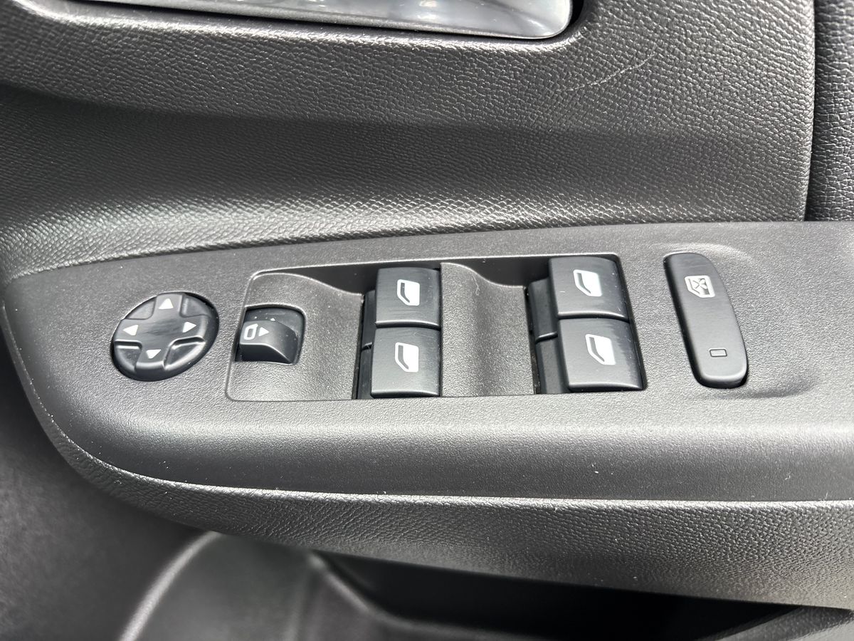 Used Vauxhall Corsa 2022 for sale - 76458959: Photo 21