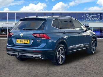 Used Volkswagen Tiguan Allspace 2018 for sale - 76474996: Photo