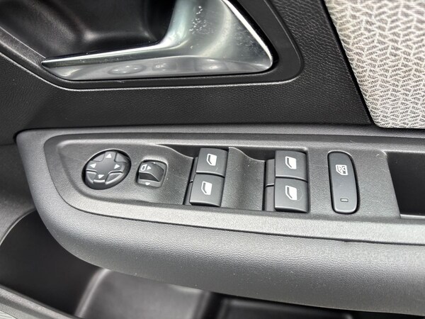 Used Citroen C4 2024 for sale - 76261469: Photo 21