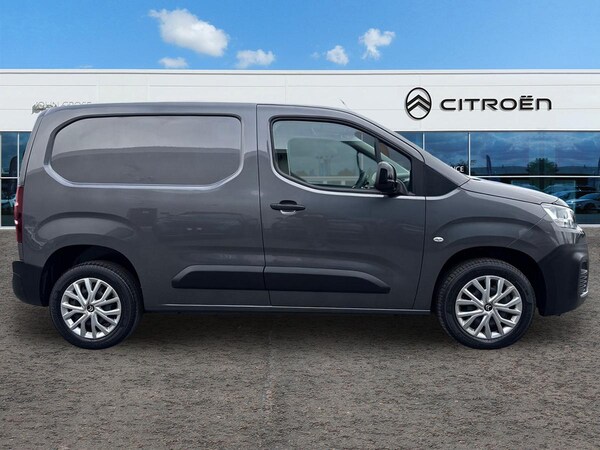 Used Citroen Berlingo 2022 for sale - 76272946: Photo 2