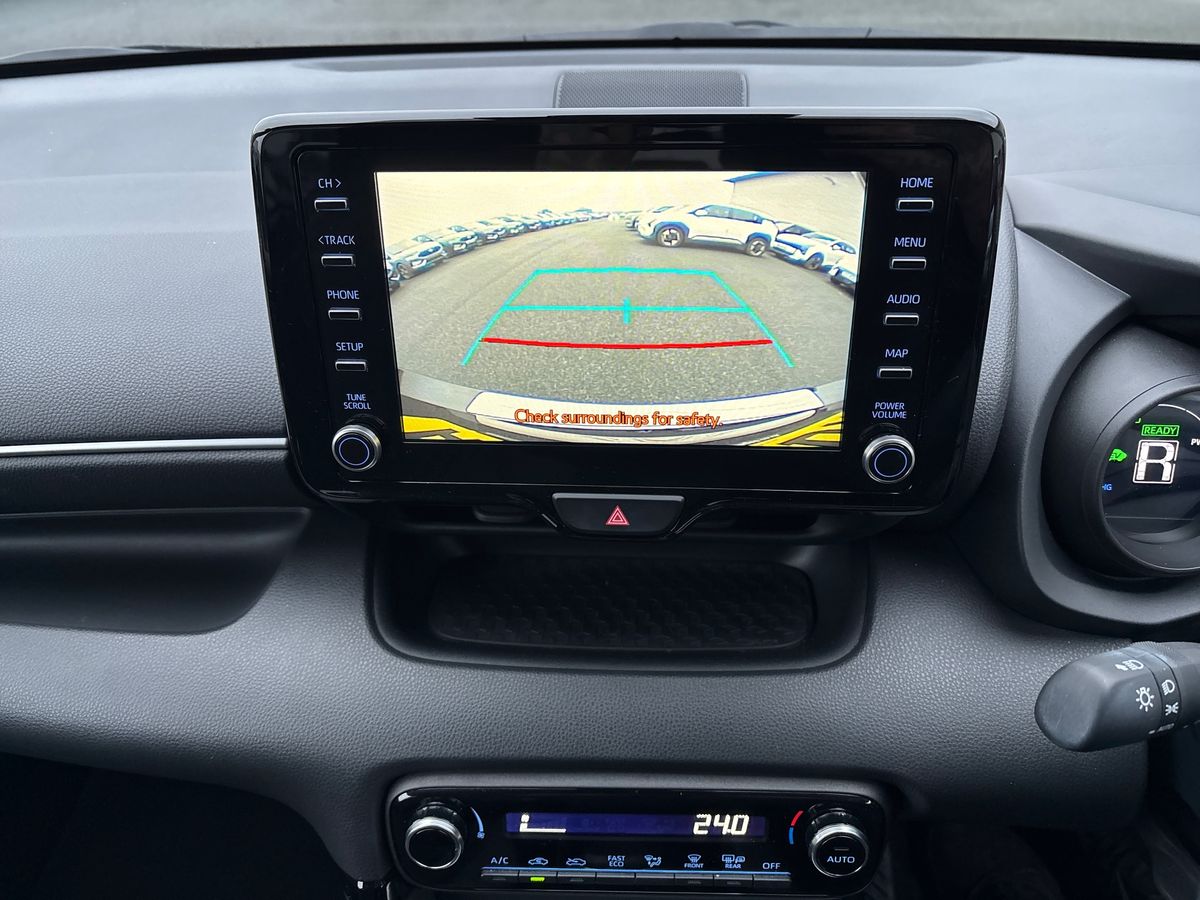 Used Toyota Yaris 2024 for sale - 77099051: Photo 25