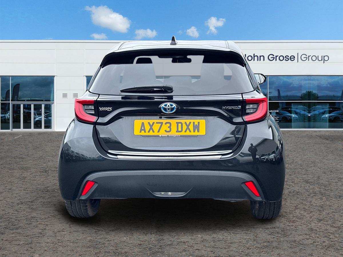 Used Toyota Yaris 2024 for sale - 77099051: Photo 5