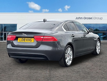 Used Jaguar XE 2018 for sale - 78924228: Photo