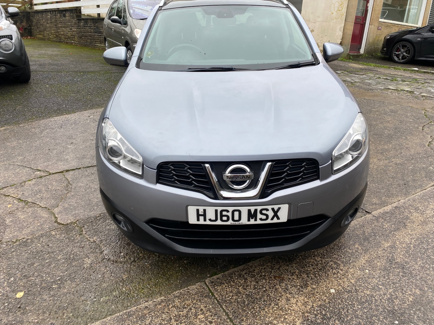 Used Nissan Qashqai 2010 for sale - 76862843: Photo 2