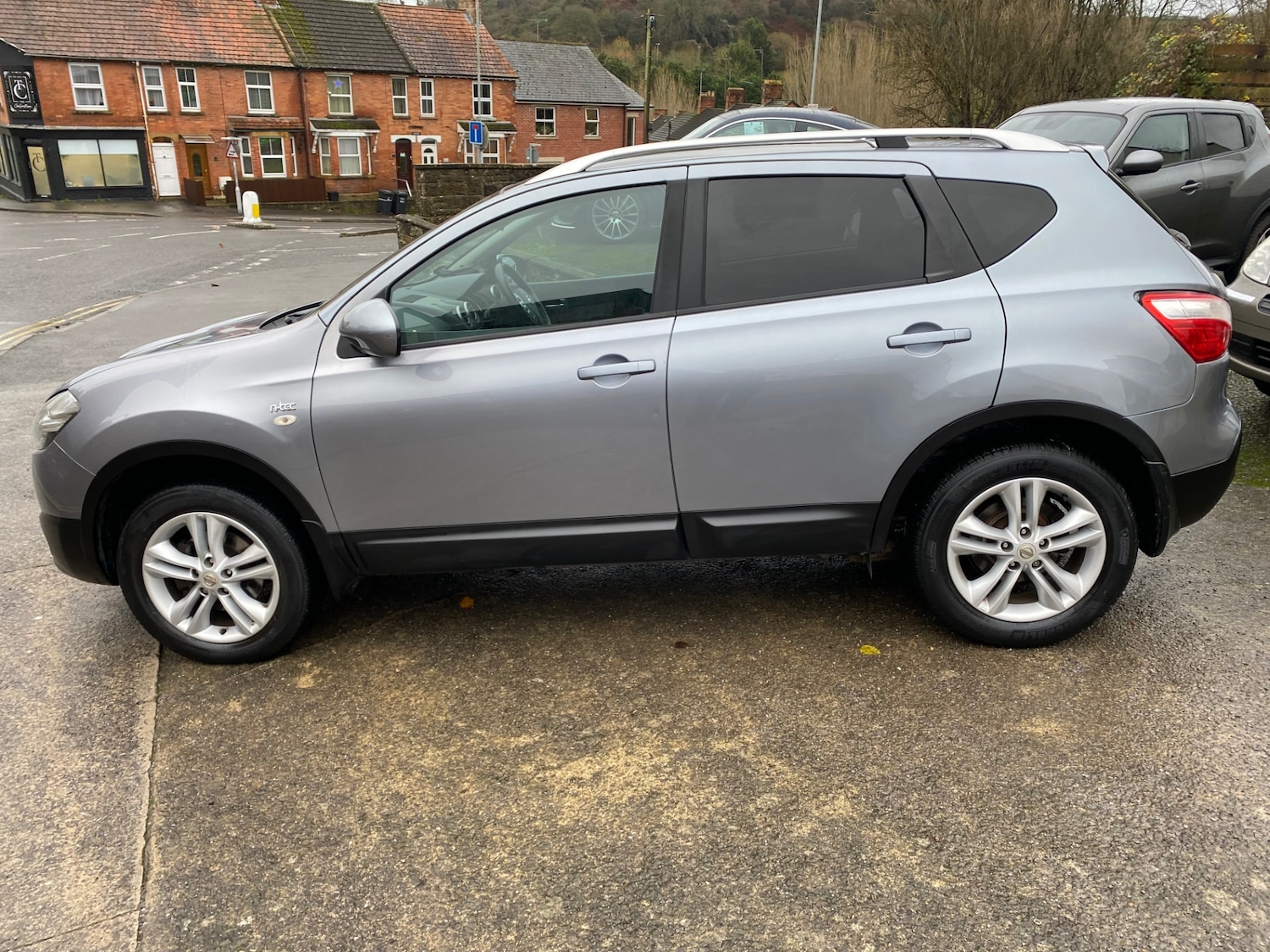 Used Nissan Qashqai 2010 for sale - 76862843: Photo 8