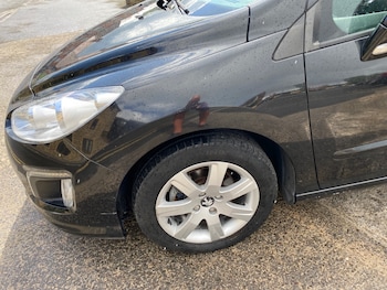 Used Peugeot 308 2013 for sale - 78556643: Photo