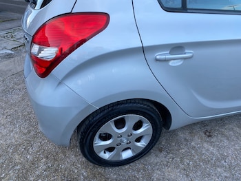 Used Hyundai i20 2011 for sale - 77435264: Photo