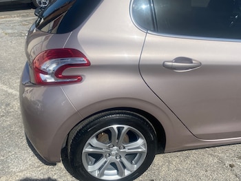 Used Peugeot 208 2013 for sale - 78997981: Photo