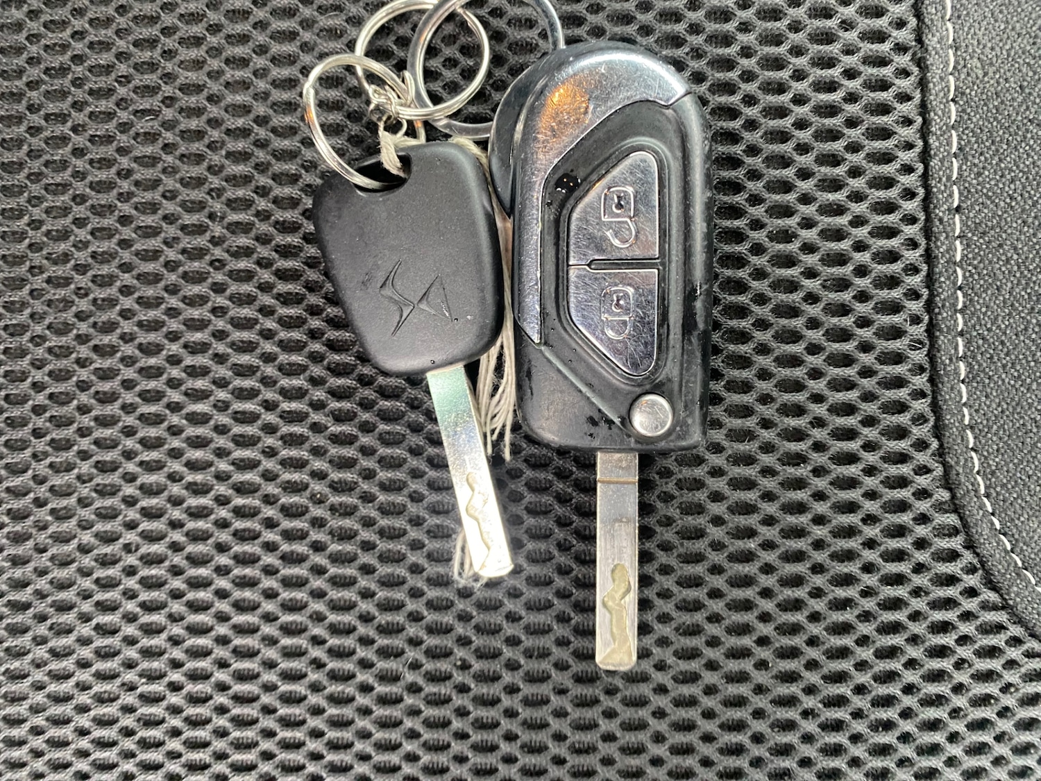 Used DS Automobiles DS 3 2016 for sale - 77630167: Photo 24