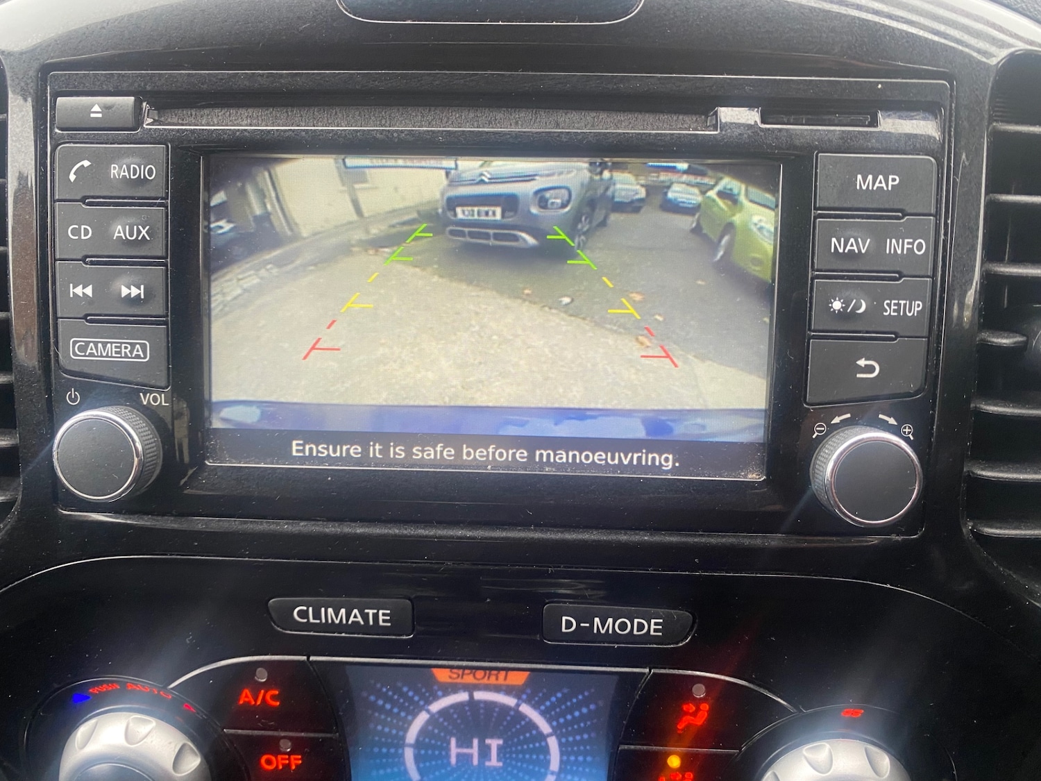 Used Nissan Juke 2014 for sale - 76249953: Photo 24