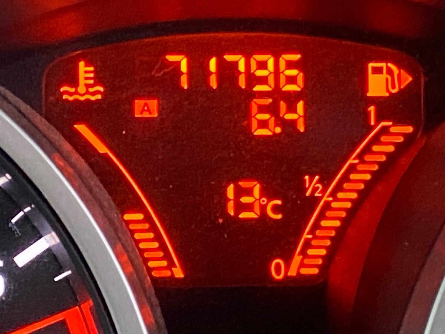 Used Nissan Juke 2011 for sale - 76557070: Photo 26