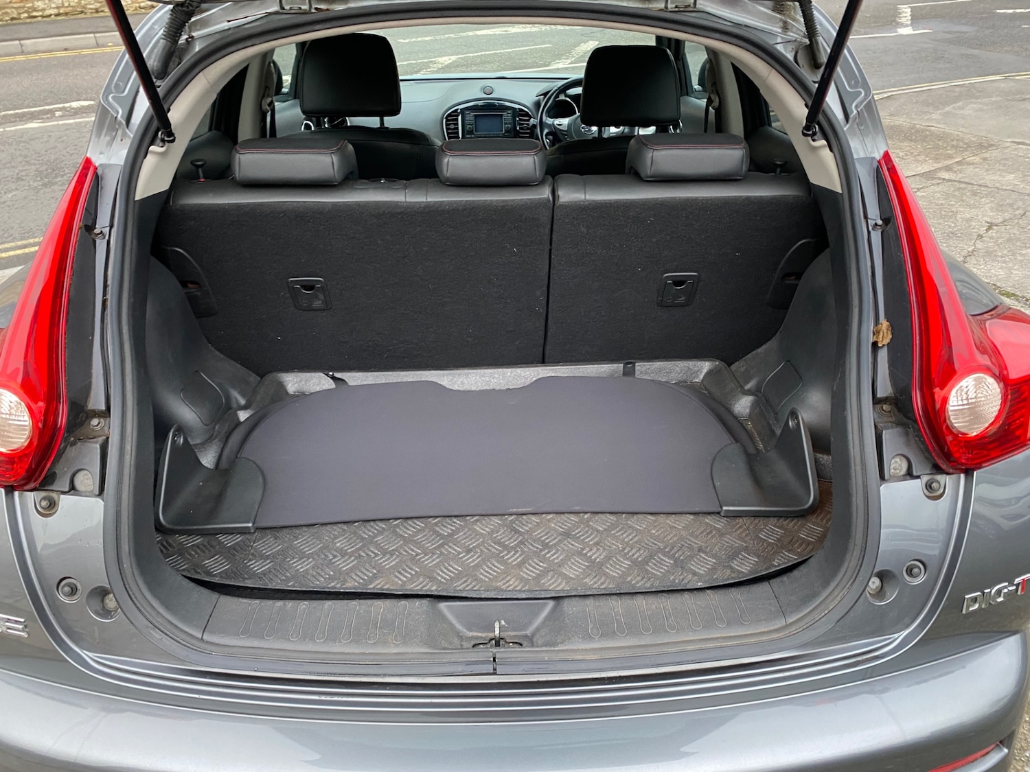 Used Nissan Juke 2011 for sale - 76557070: Photo 4