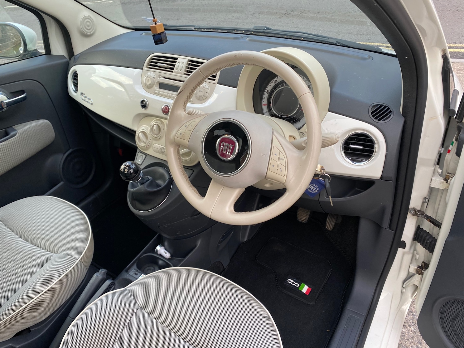 Used Fiat 500 2009 for sale - 76437937: Photo 10