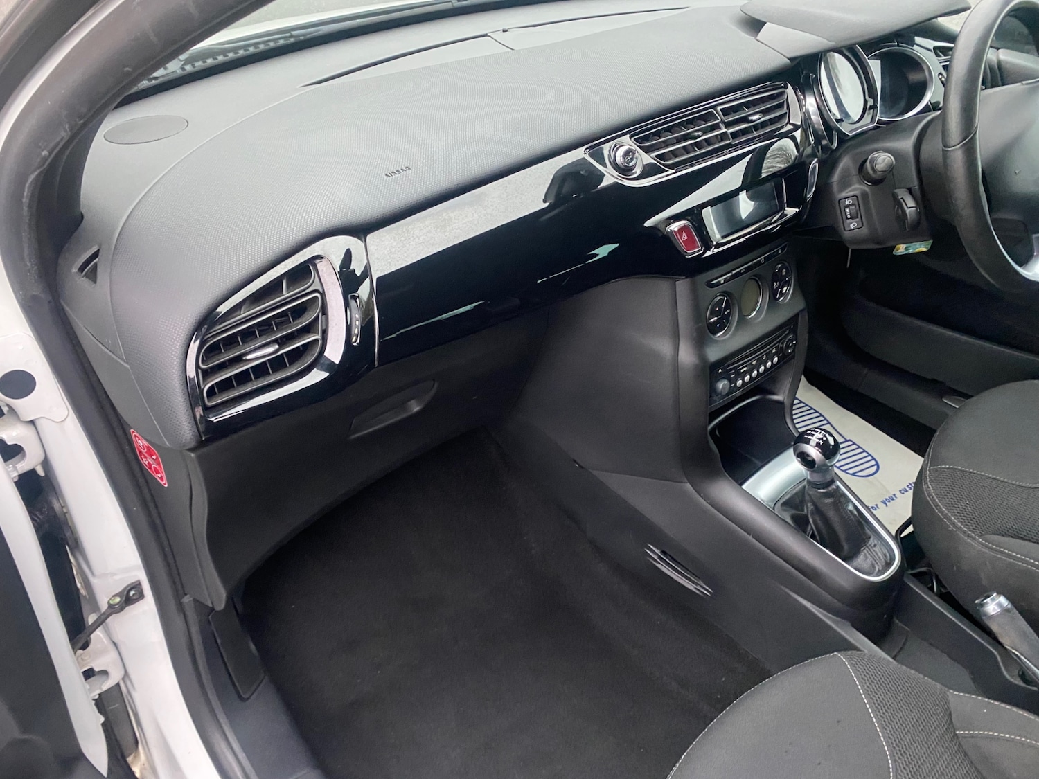 Used Citroen DS3 2014 for sale - 76971183: Photo 16