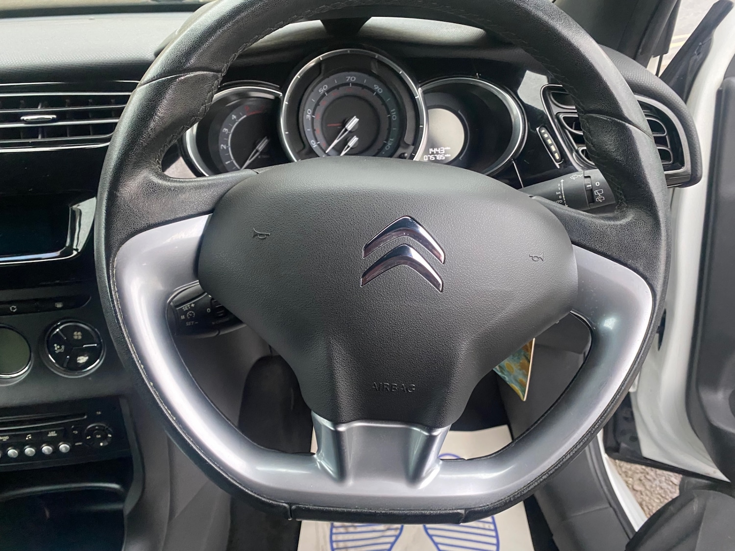 Used Citroen DS3 2014 for sale - 76971183: Photo 20