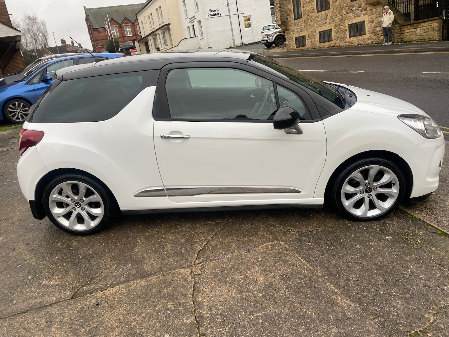 Used Citroen DS3 2014 for sale - 76971183: Photo 4