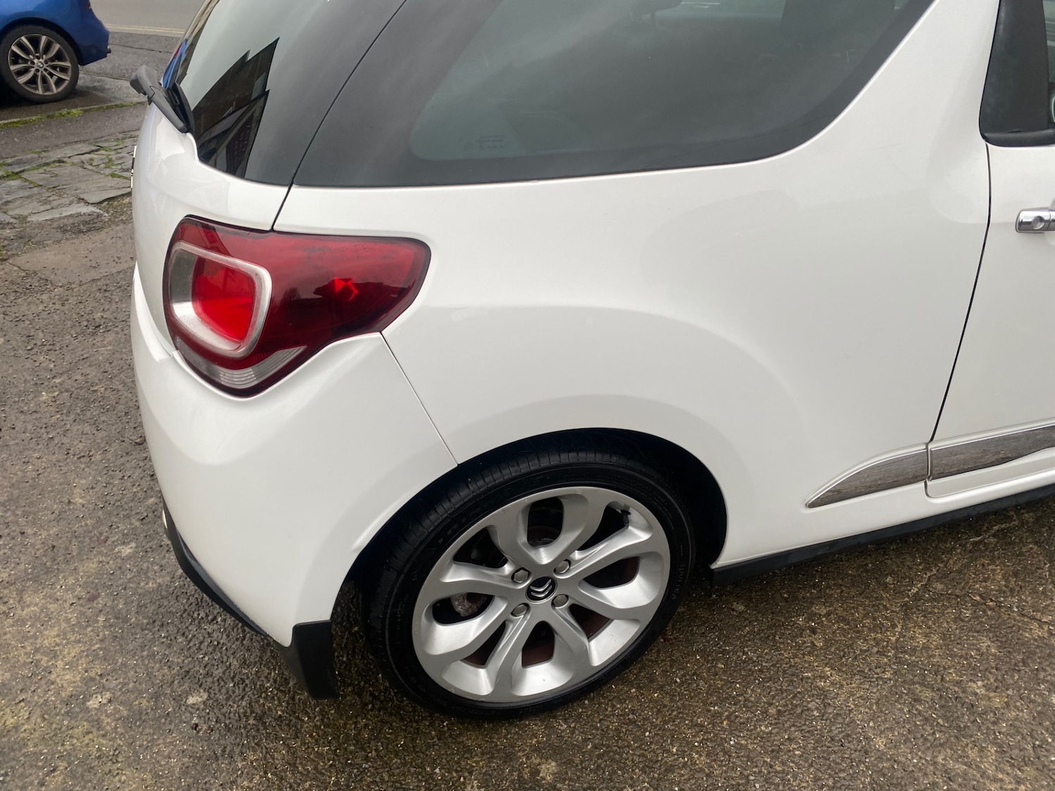 Used Citroen DS3 2014 for sale - 76971183: Photo 5