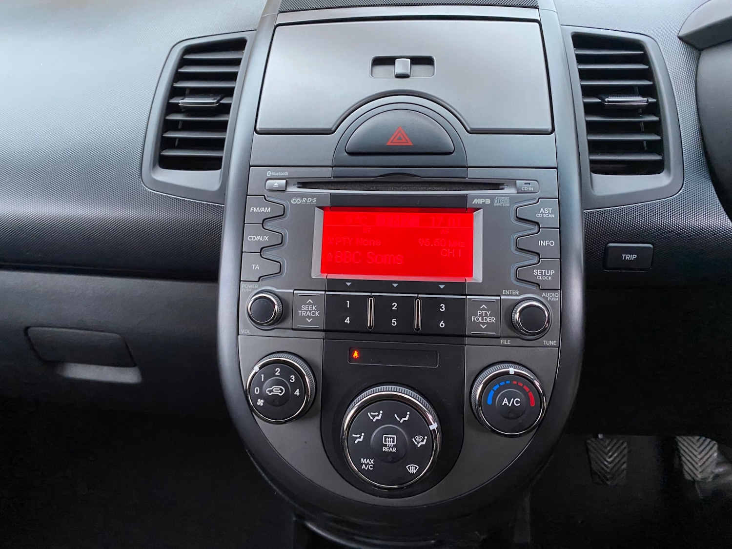 Used Kia Soul 2011 for sale - 77272402: Photo 21