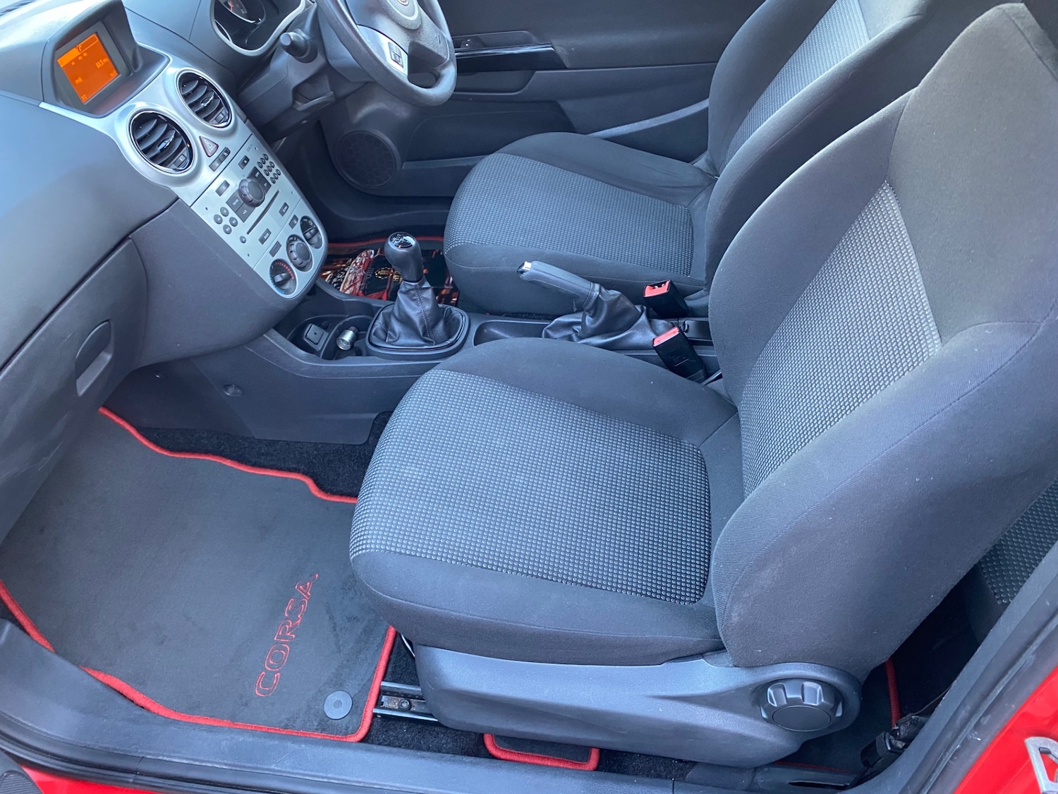 Used Vauxhall Corsa 2011 for sale - 76932192: Photo 16