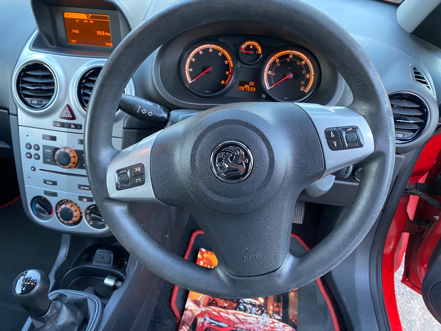 Used Vauxhall Corsa 2011 for sale - 76932192: Photo 21