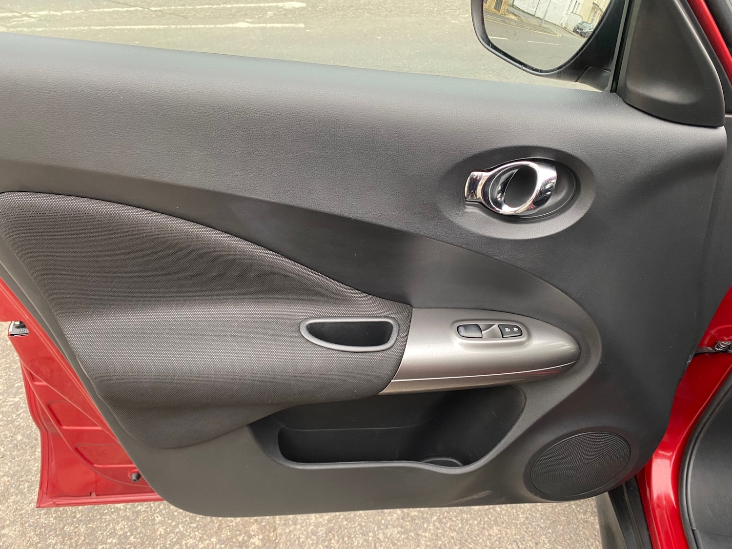 Used Nissan Juke 2011 for sale - 77641078: Photo 19