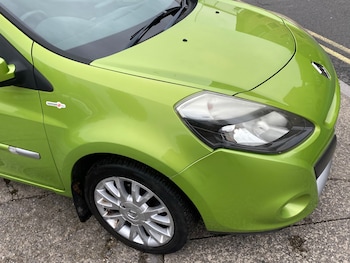 Used Renault Clio 2009 for sale - 75910792: Photo
