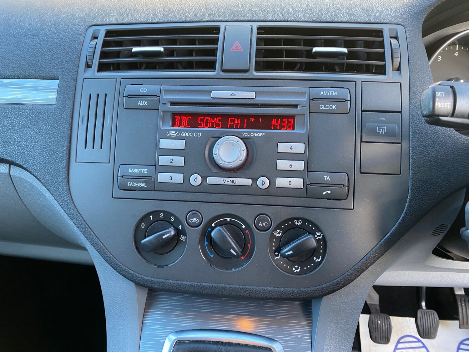 Used Ford C-Max 2008 for sale - 77207035: Photo 22