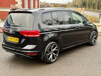 Used Volkswagen Touran 2018 for sale - 77909975: Photo