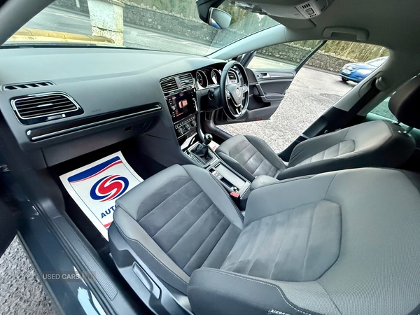 Used Volkswagen Golf 2019 for sale - 77176060: Photo 9